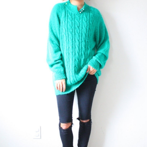 Vintage Teal Cable Knit Sweater - Picture 1 of 4